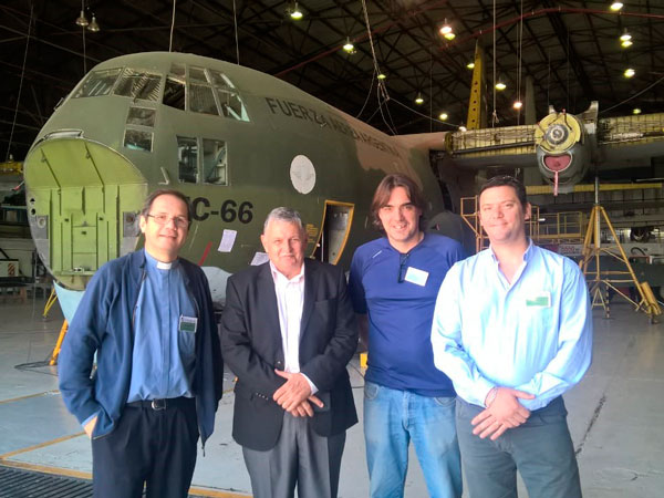 Visita FAdeA - Recorrido por las instalaciones